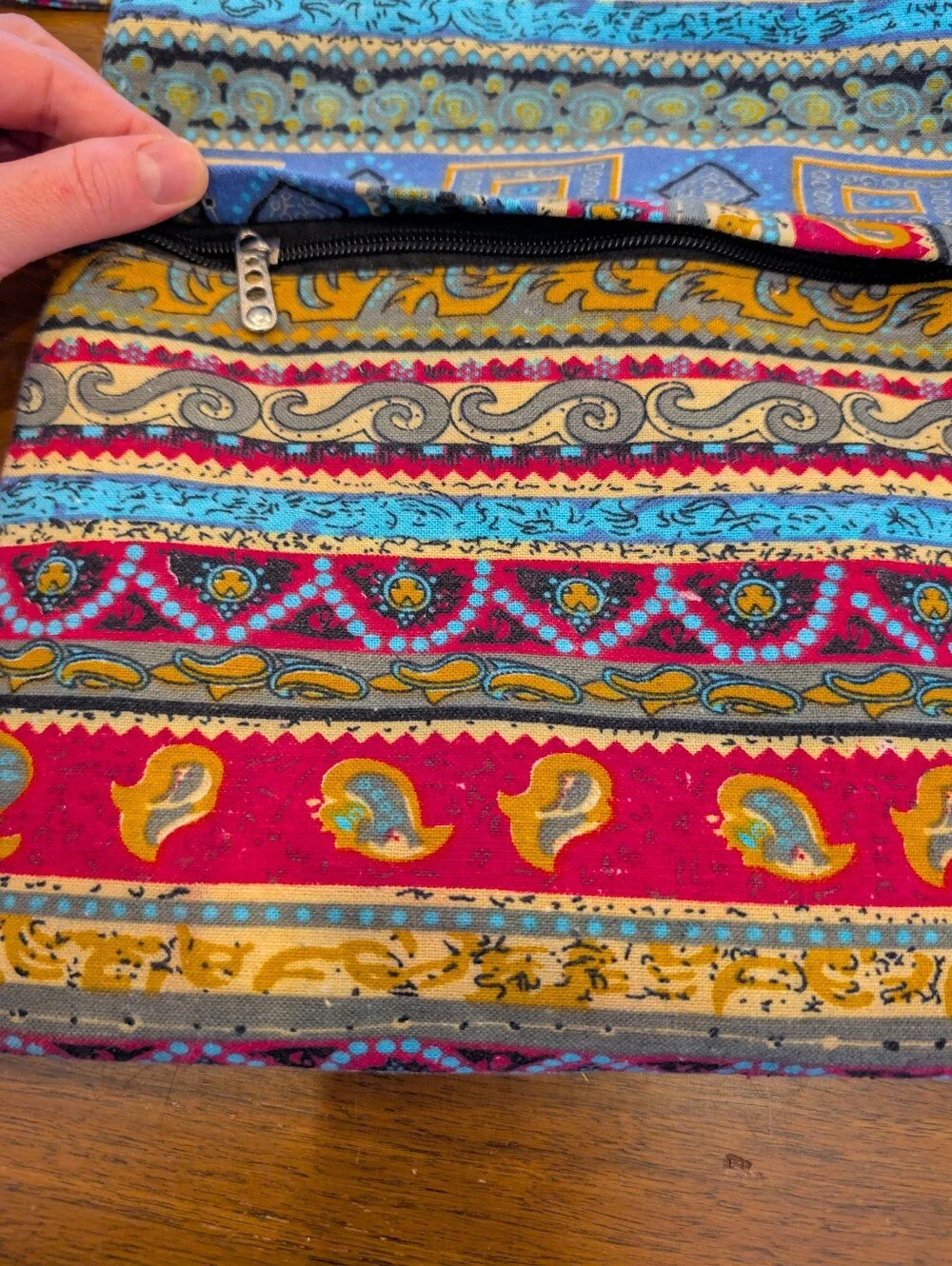 Multi Pattern Adjustable Crossbody Bag - Picture 9 of 15